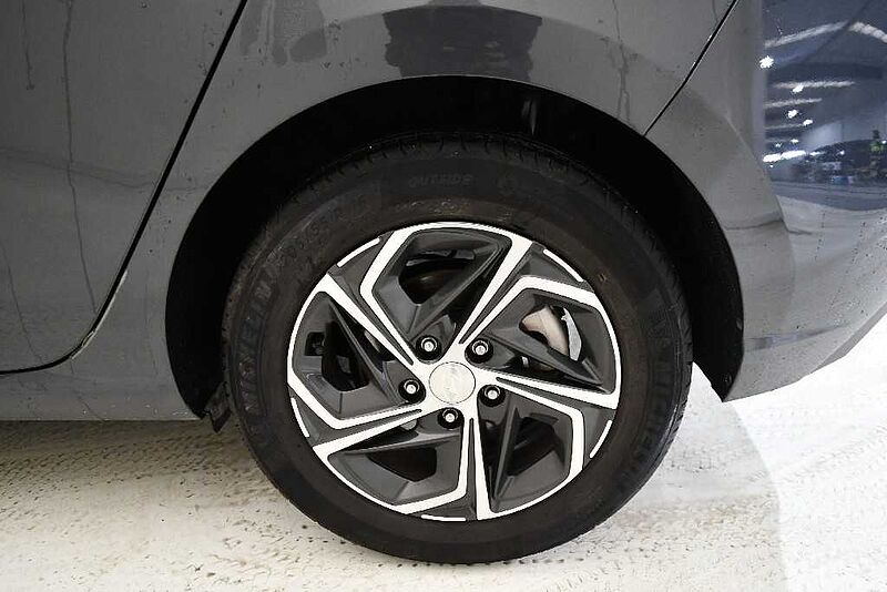 Hyundai i30 1.0 TGDI Klass LR 48V 120